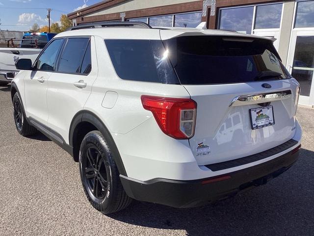 2022 ford explorer xlt