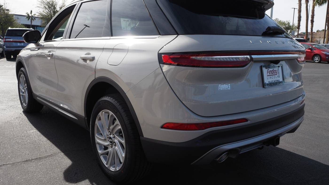 2021 lincoln corsair standard