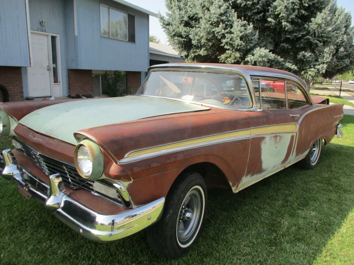 1957 ford fairlaine 500 2 dr ht restoration project car