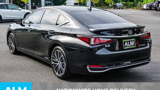 2022 Lexus ES