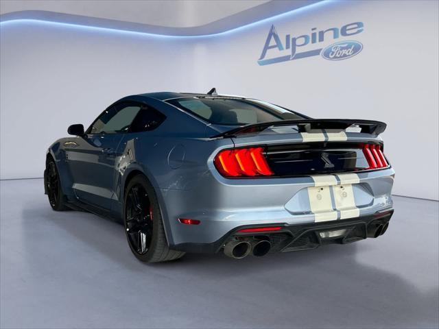 2022 ford mustang gt