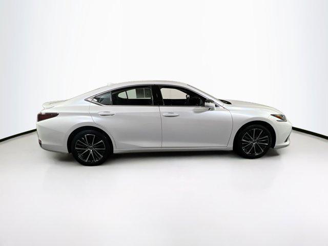 2022 lexus es 250 base
