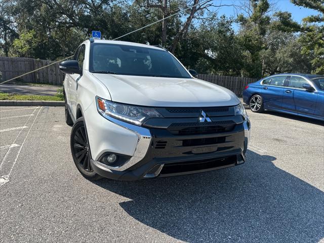 2020 mitsubishi outlander se