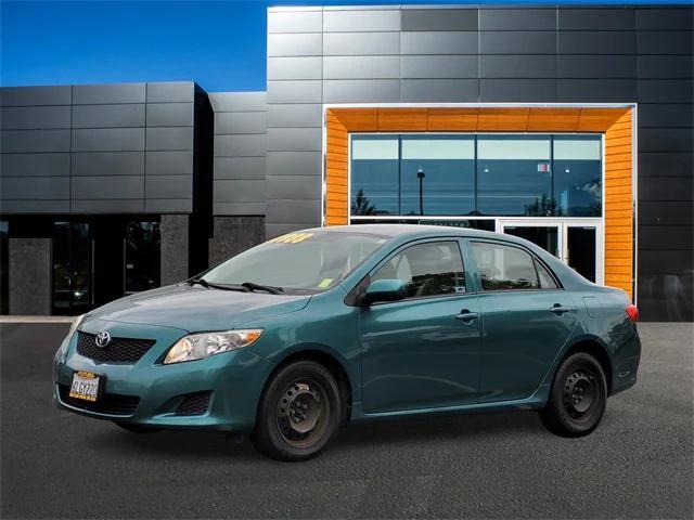 2010 toyota corolla le