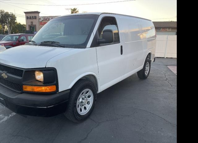 2012 chevrolet express 1500 work van