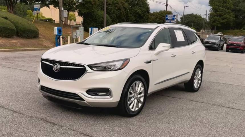 2021 buick enclave essence