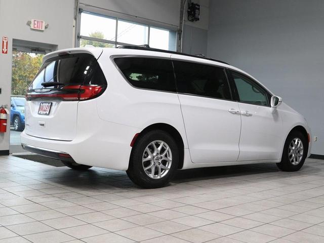 2022 chrysler pacifica touring-l