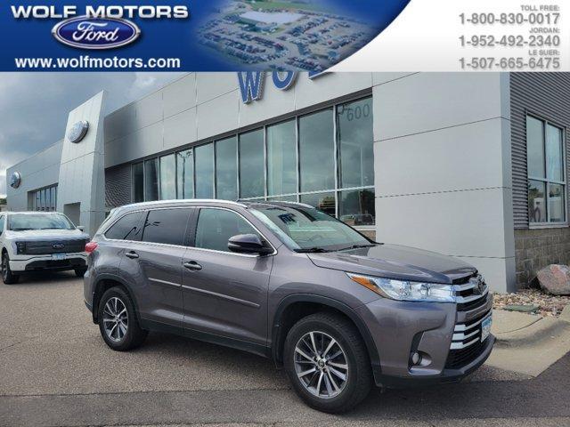 2019 toyota highlander xle