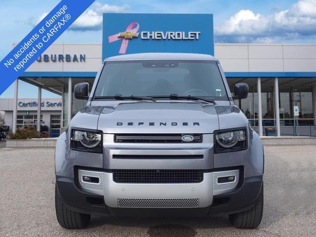 2024 land rover defender 110 p300