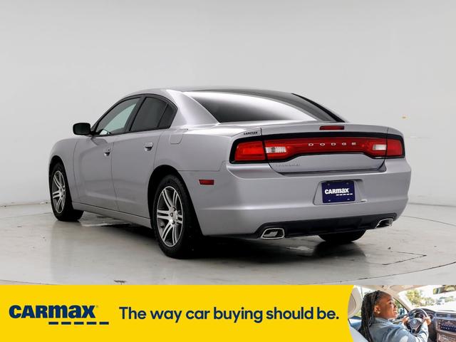 2014 dodge charger se