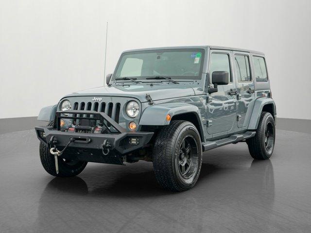 2014 jeep wrangler sahara