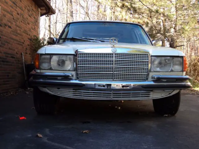 mercedes benz 6.9 euro limo