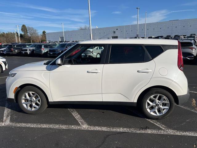 2020 kia soul s