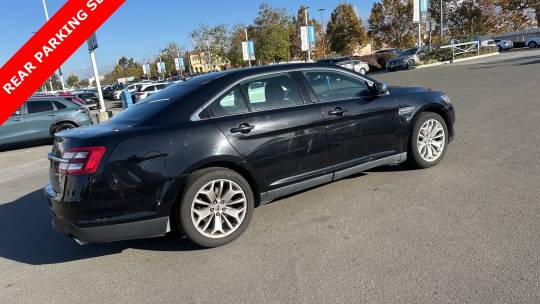 2016 Ford Taurus