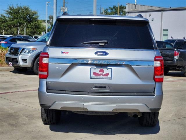 2021 ford expedition xlt