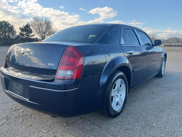 2006 chrysler 300 base