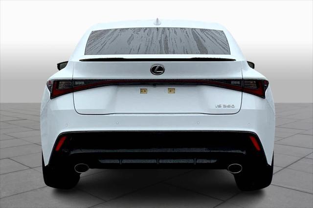 2022 lexus is 350 base