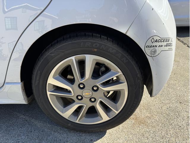 2014 chevrolet spark ev 2lt