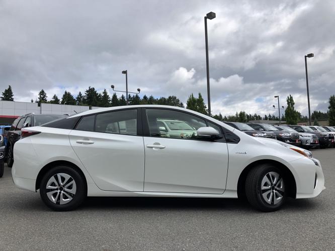 certified 2016 toyota prius three bellevue, wa 98007 for sale in bellevue, washington