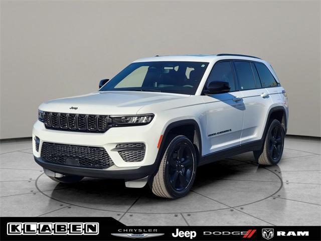 2023 jeep grand cherokee altitude