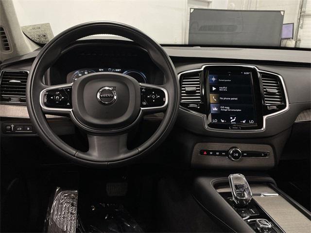 2021 volvo xc90 recharge plug-in hybrid t8 inscription 7 passenger