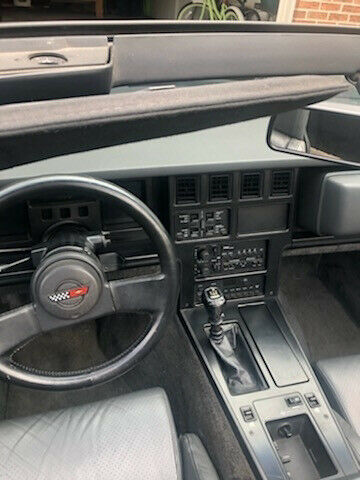 1987 chevrolet corvette c4 convertible v8 4 speed manual 25,825 miles