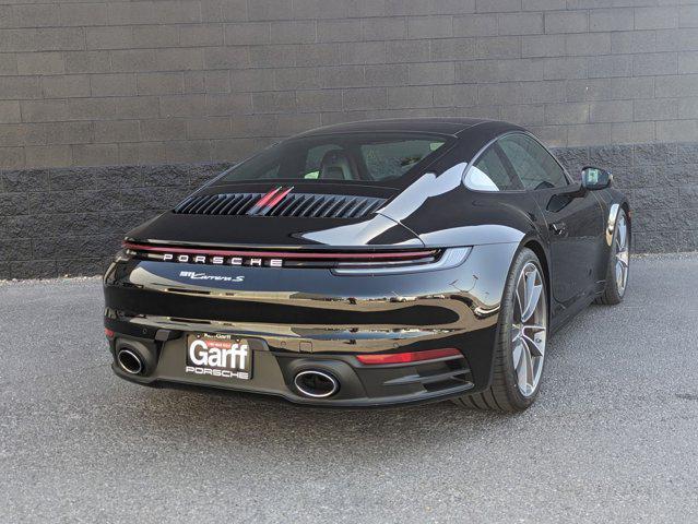 2024 porsche 911 carrera s