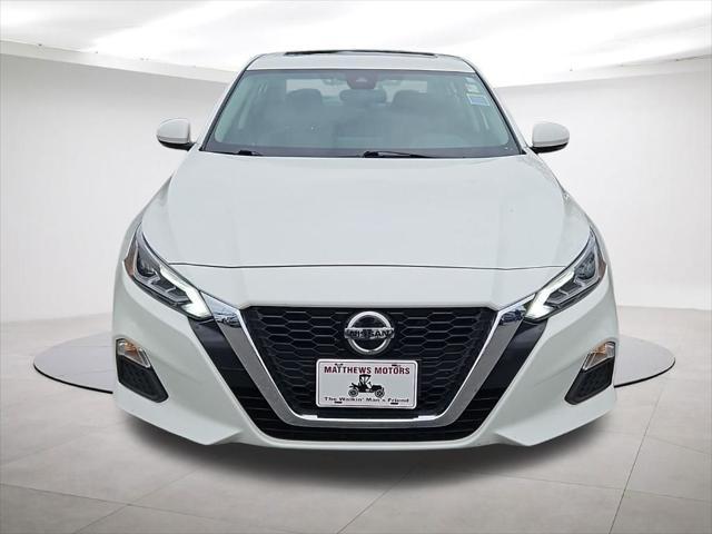 2022 nissan altima 2.5 sv