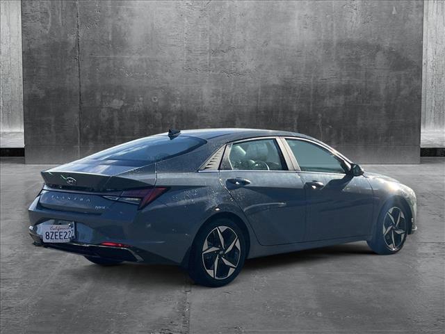 2022 hyundai elantra limited