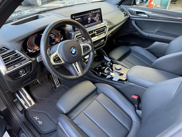 2023 bmw x4 m40i