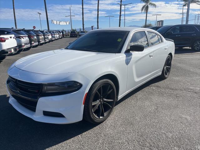 2018 dodge charger sxt