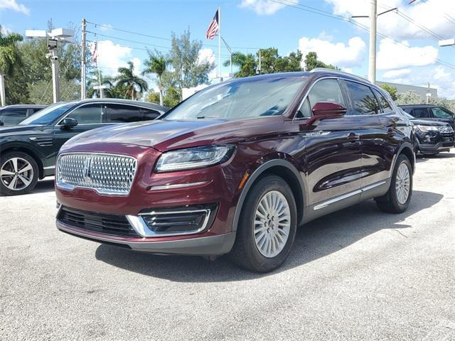 2019 lincoln nautilus standard
