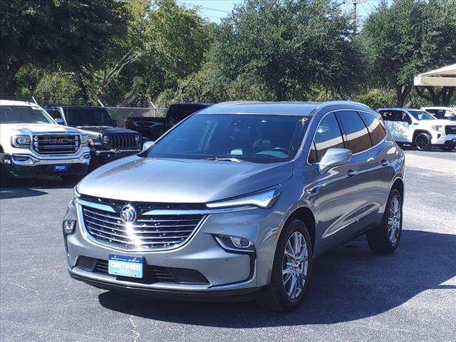 2023 buick enclave premium