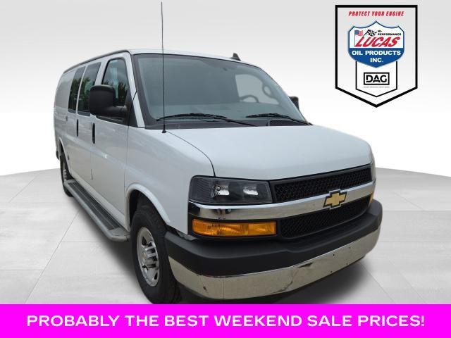 2022 chevrolet express 2500 rwd 2500 regular wheelbase wt