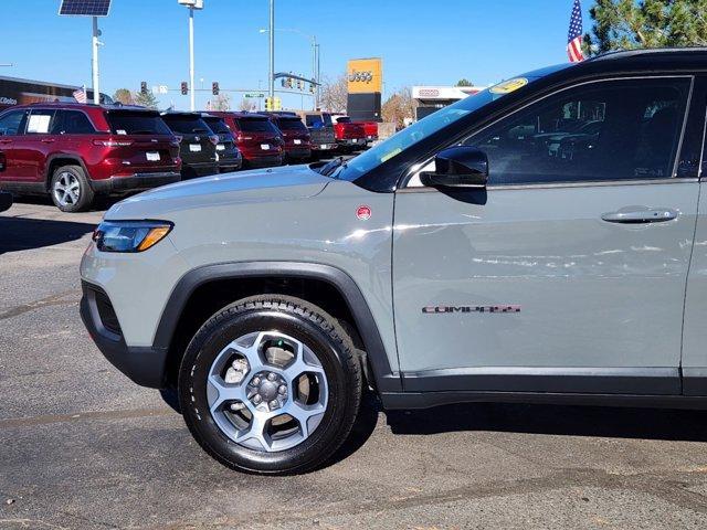 2022 jeep compass trailhawk