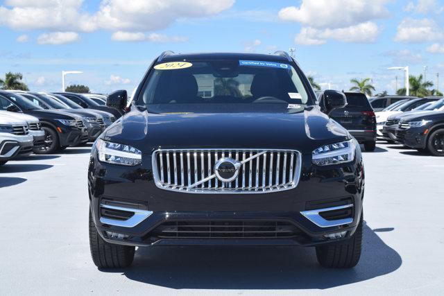 2024 volvo xc90 b5 core bright theme