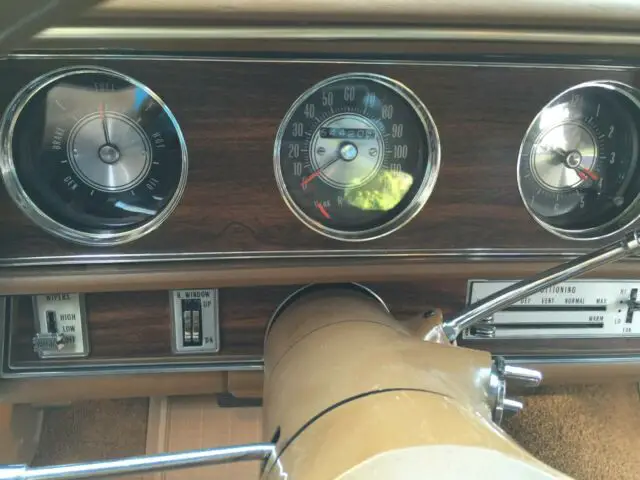 1972 oldsmobile vista cruiser - survivor