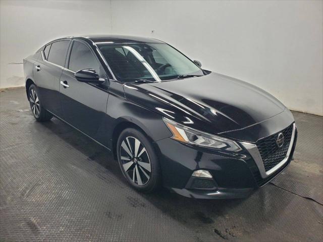 2021 nissan altima 2.5 sv