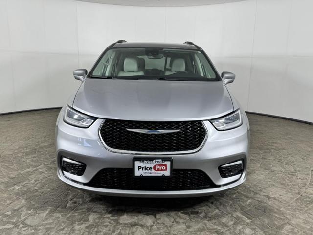 2021 chrysler pacifica hybrid touring l