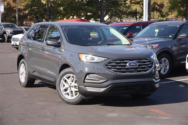 2021 ford edge se