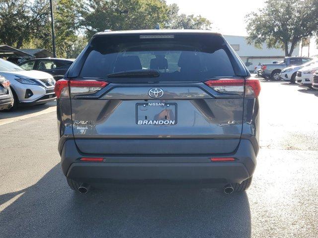 2021 toyota rav4 le