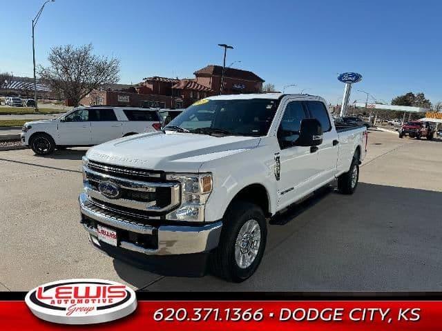 2022 ford f-250 xlt in dodge city, kansas