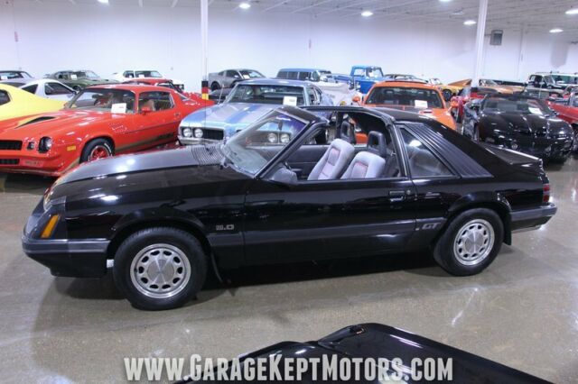 1985 ford mustang gt black coupe 5.0l v8 106298 miles