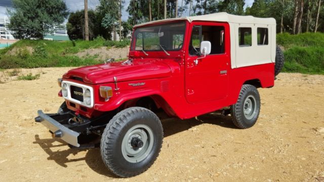 1976 toyota land cruiser fj 40/43 (low reserve