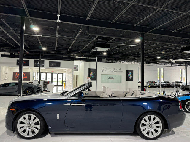 2017 rolls-royce dawn