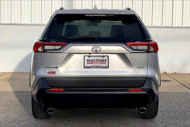 2020 toyota rav4 xle premium