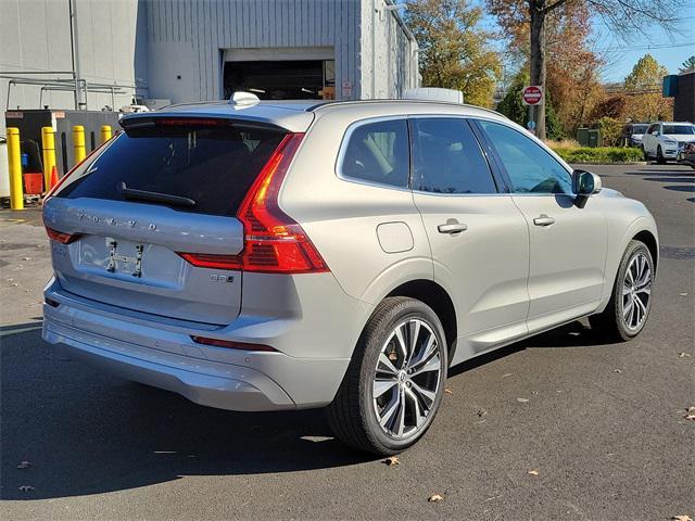 2022 volvo xc60 b5 momentum