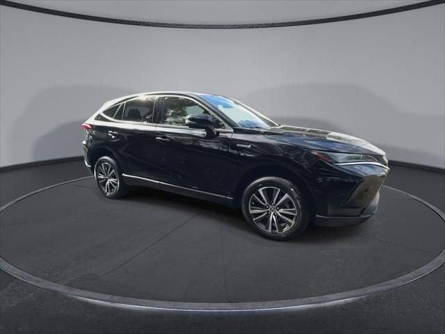 2021 toyota venza le