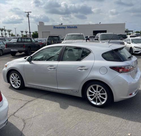 2012 lexus ct 200h premium