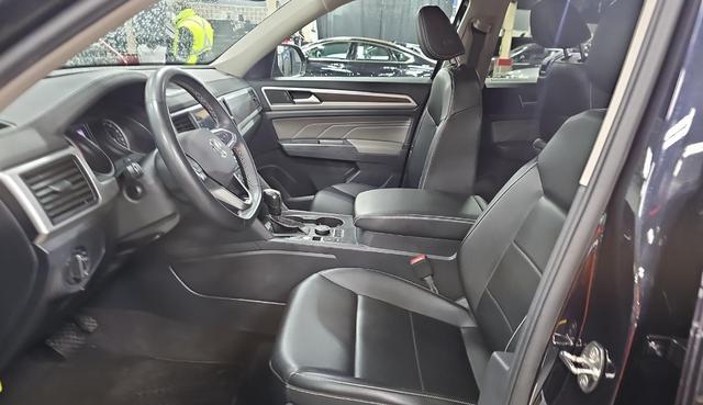 2021 volkswagen atlas 3.6 v6 se w/ technology